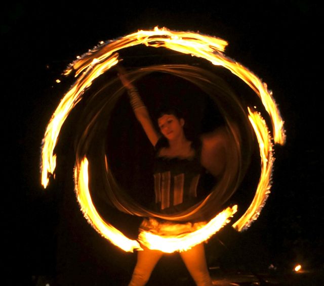 Feuershow, Luzia Bonilla, The Flying Circus, Lucy & Lucky Loop